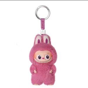 NIB Pin For Love Labubu The Monsters - Q